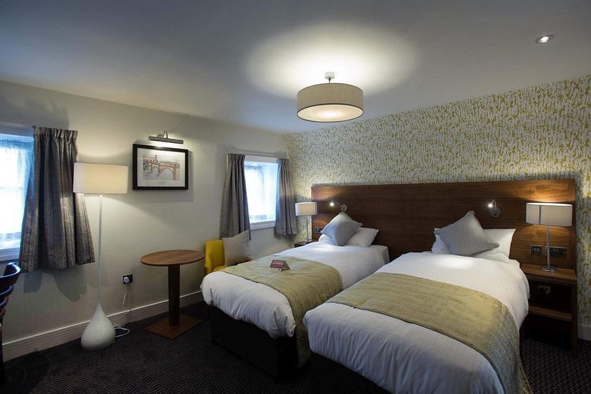 The Cross Keys Hotel Peebles Luaran gambar